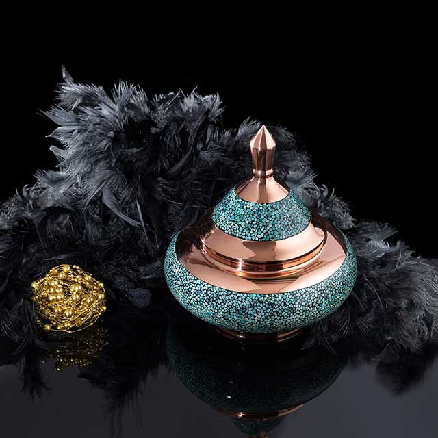 بشقاب پرنده فیروزهکوب