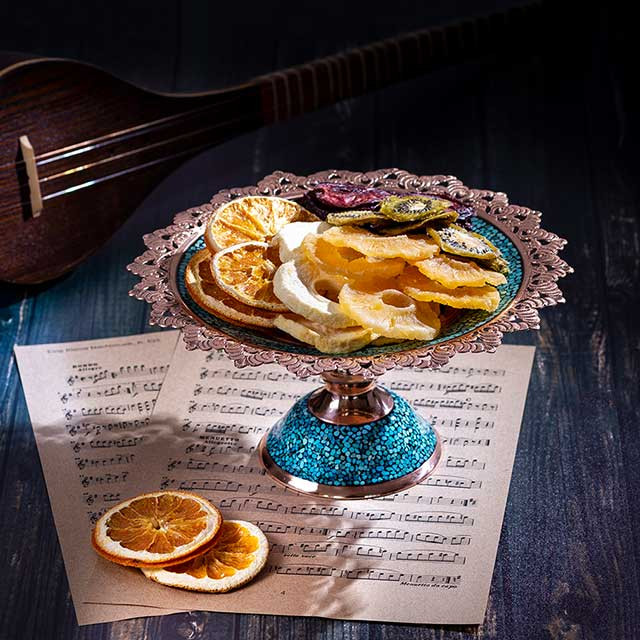 شیرینی خوری و میوه خوری فیروزه کوبی