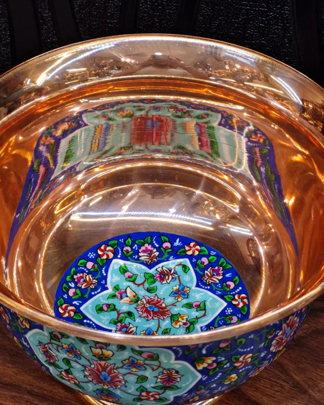 کاسه لاله پرداز